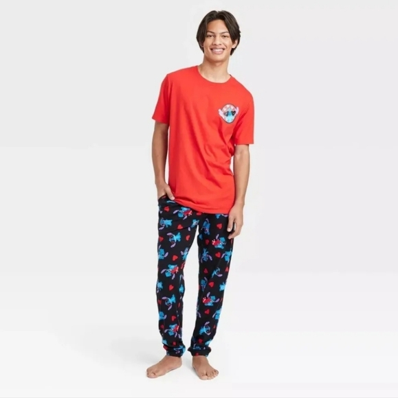 New Disney Men Lilo & Stitch Heart Kisses 2 pc Pajama Set Red Black Loungewear M - Picture 1 of 13